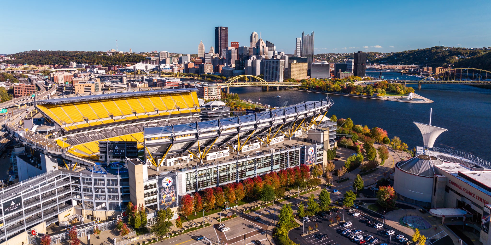 Photo of Heinz Field (Acrisure Stadium) and Pittsburgh Skyline – Dustin  McGrew Photography