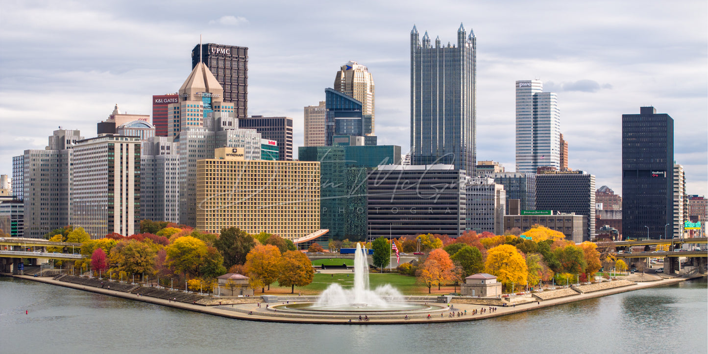 Pittsburgh Skyline and Point State Park at the Peak of the Fall Season