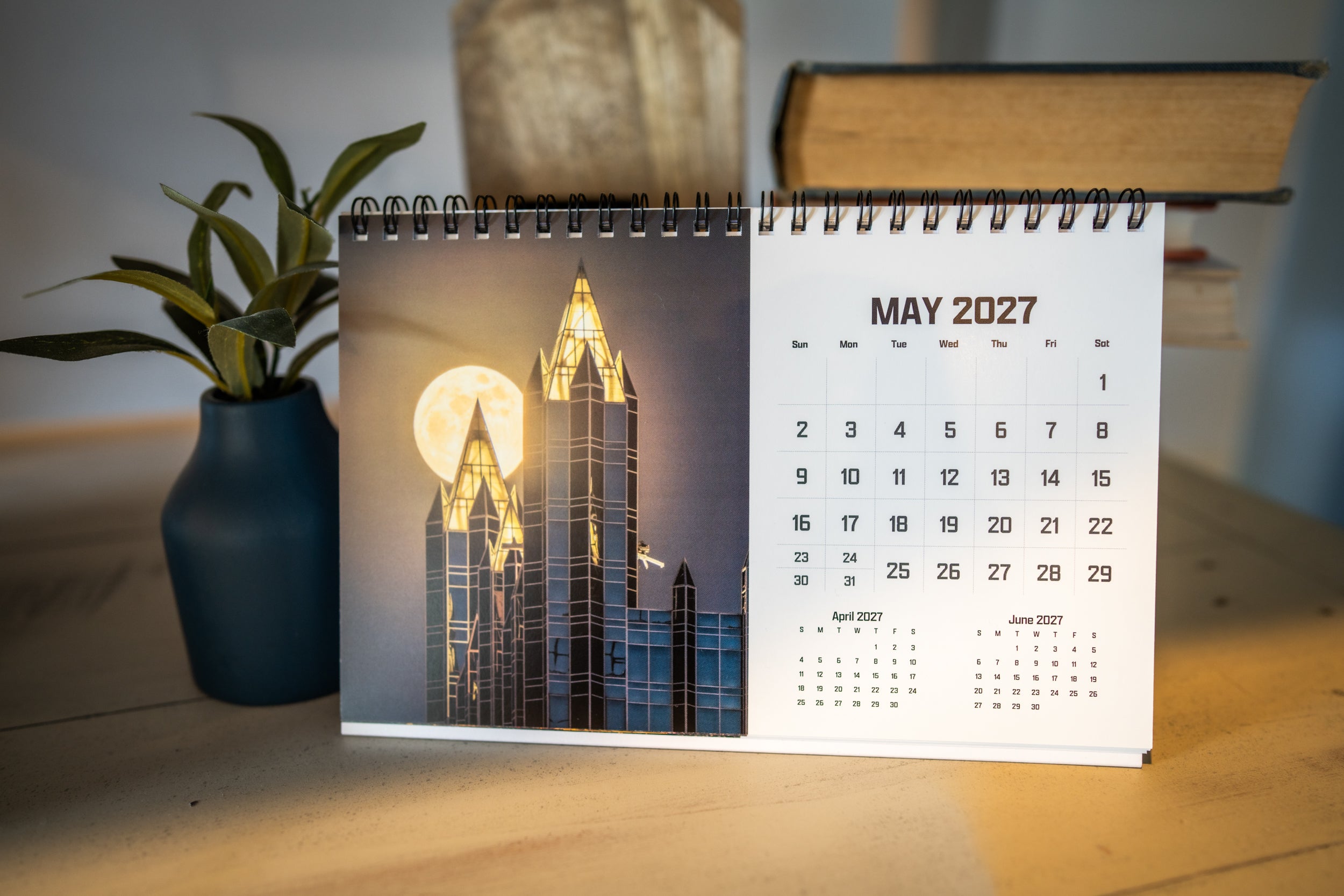 2027 Pittsburgh Desk Calendar