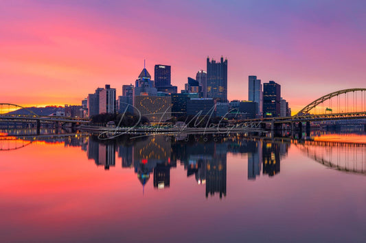 Pittsburgh Photo - Incredible Sunrise With Reflections In The Ohio River Hearts