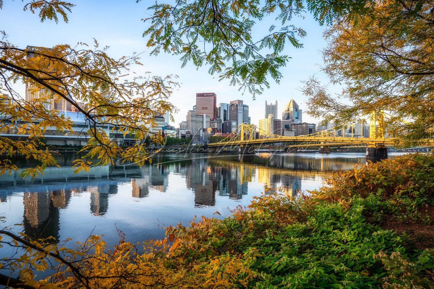 Pittsburgh Photo - Autumn Colors Frame The Skyline Print Art