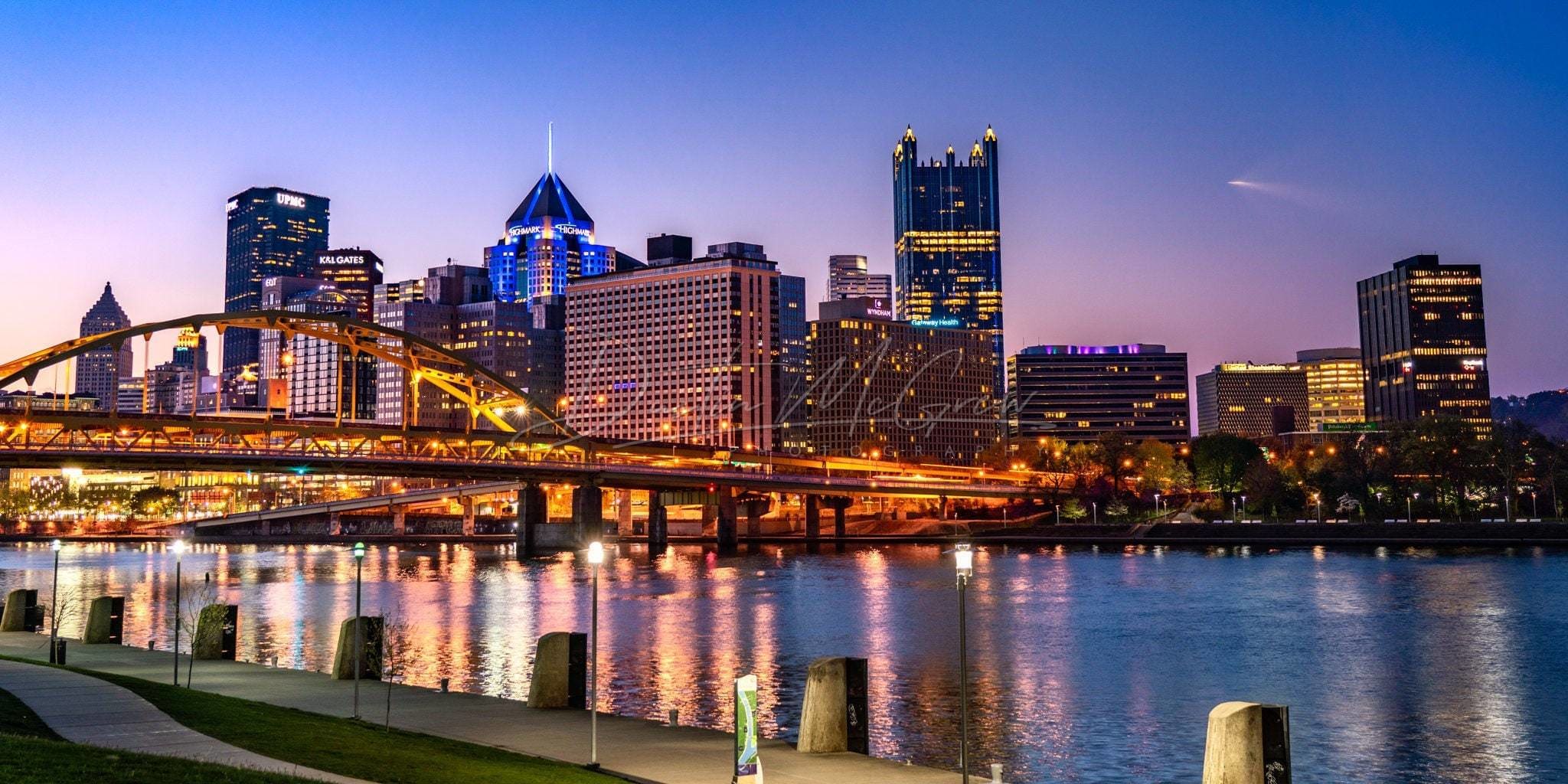 Pittsburgh Photo Print - Spacex Falcon 9 Rocket Flies Over Metal Prints