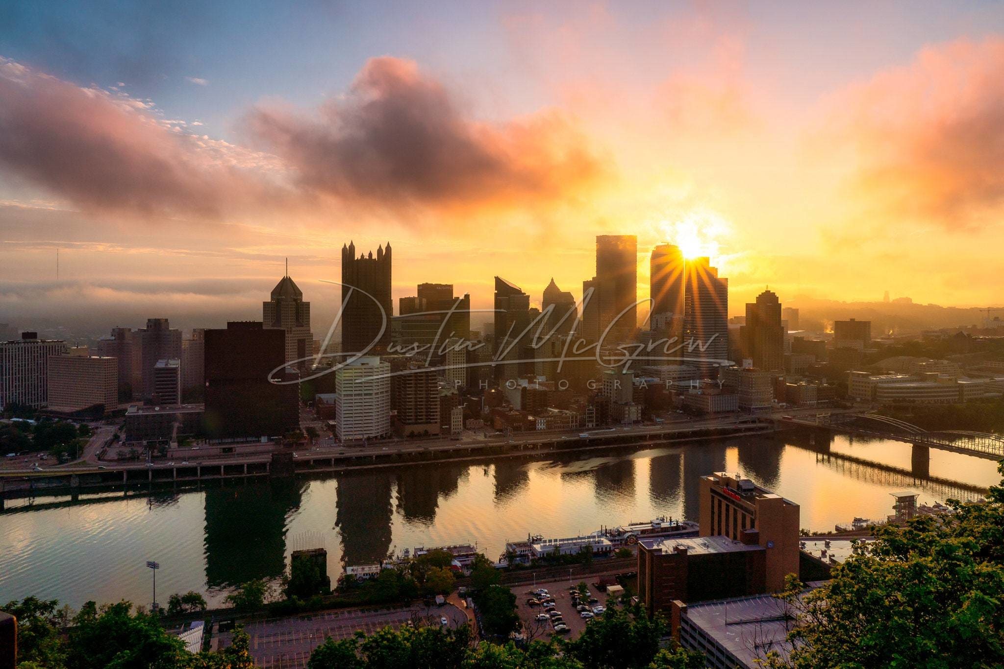 Pittsburgh Skyline Sunrise Photo - Starburst Metal Prints Canvas