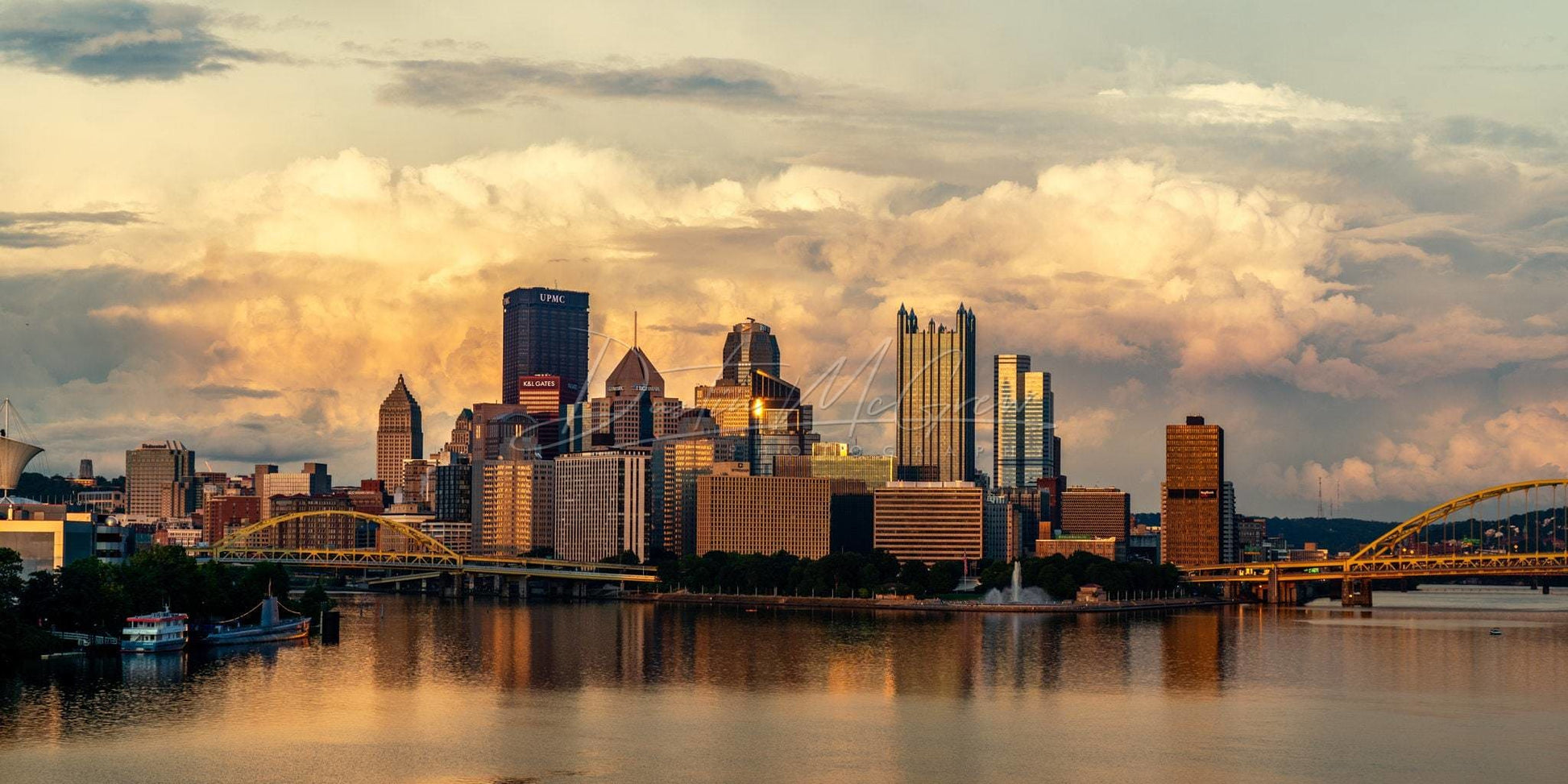 Pittsburgh Photograph - Massive Thunderstorm Cloud Structure Behind The City Metal Prints Canvas